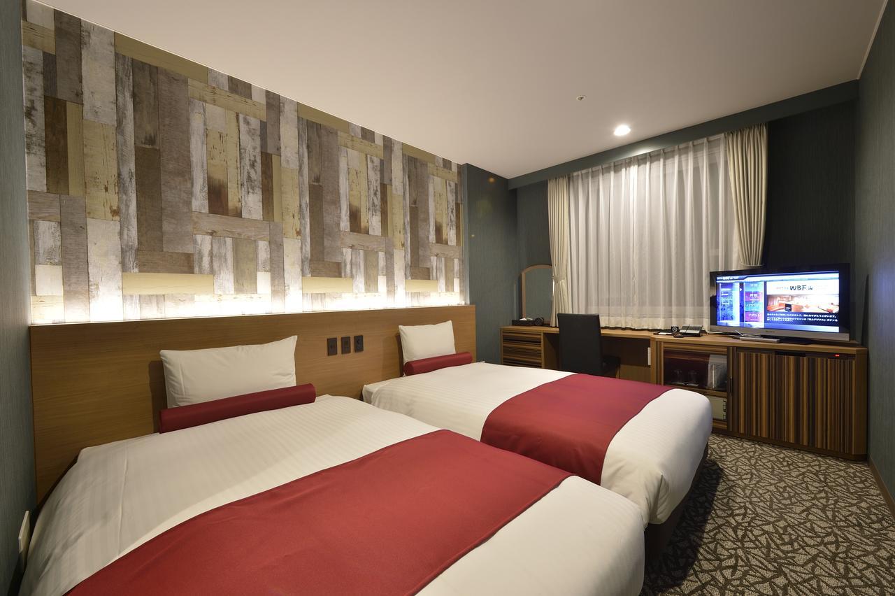 Hotel Wbf Sapporo Odori Exterior photo